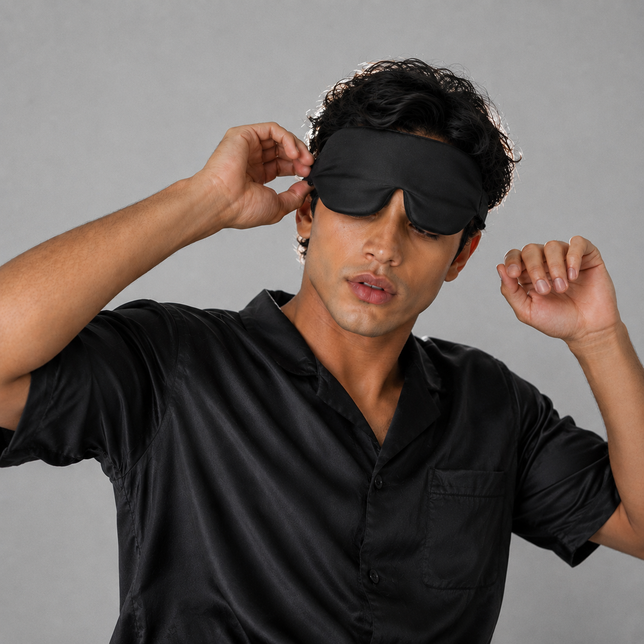 3D Sleep Eye Mask — 100% Blackout, Zero Eye Pressure