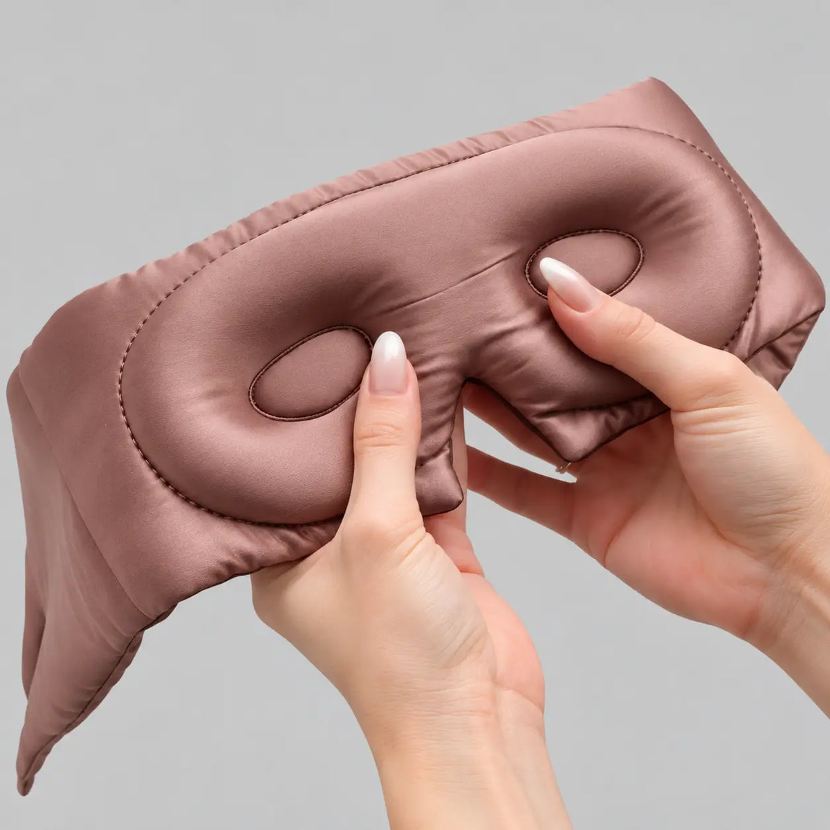 Eyelash protecting silk sleep mask, photo 2